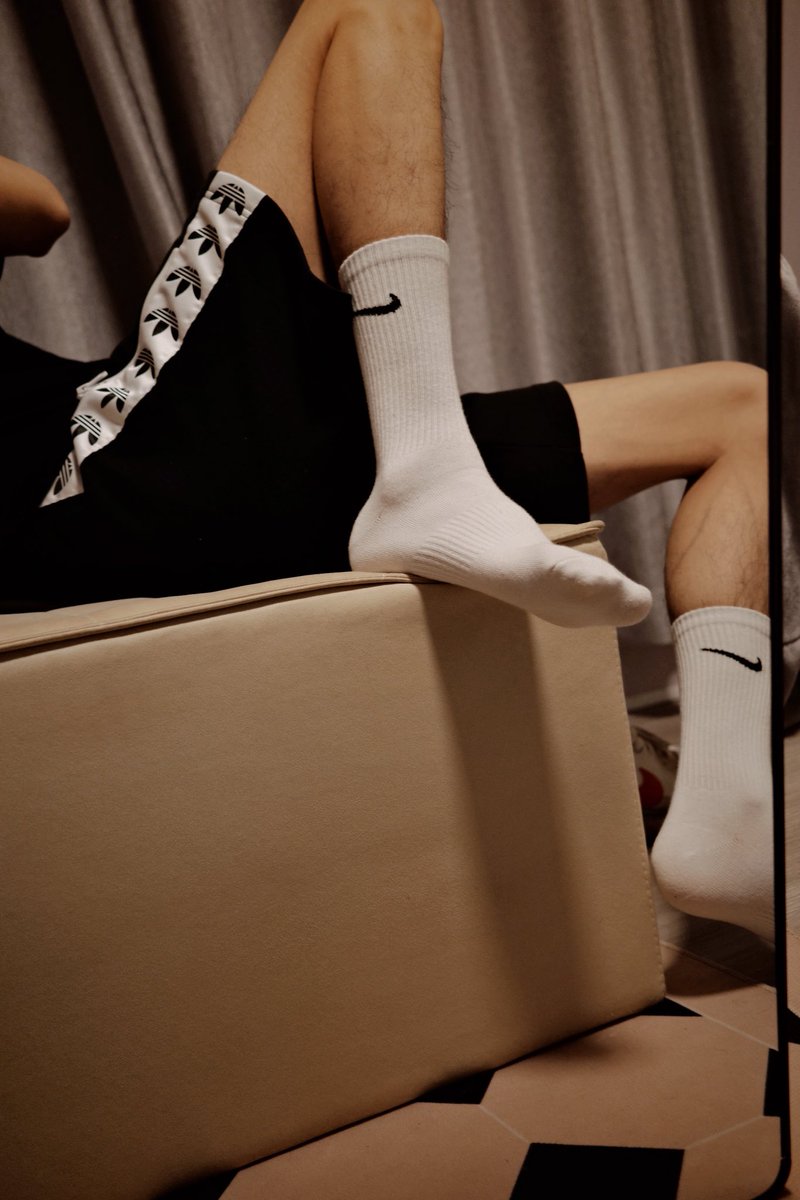 Gxx __′ tweet media