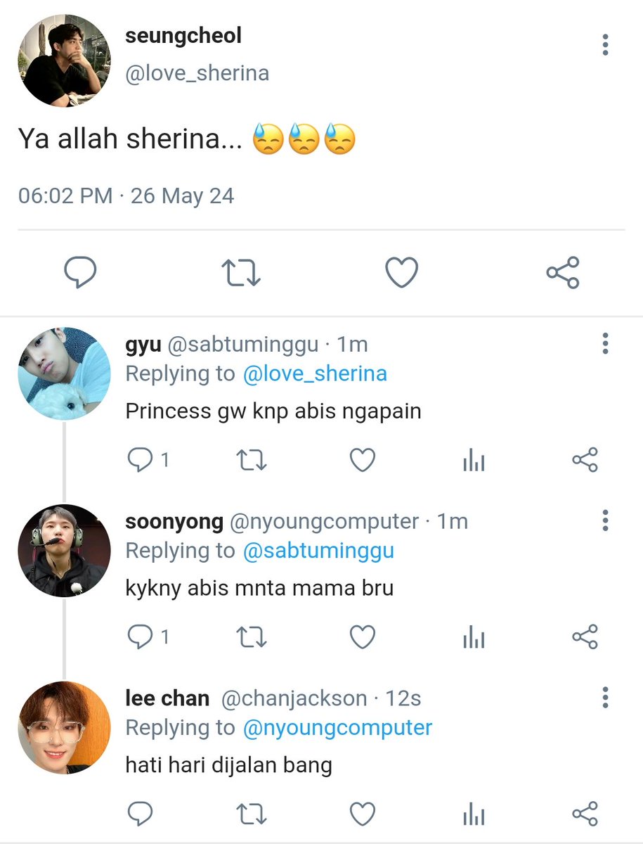 semestastellar's tweet photo. #papacheol dan sherina hari ini https://t.co/zu4f4H8tCc