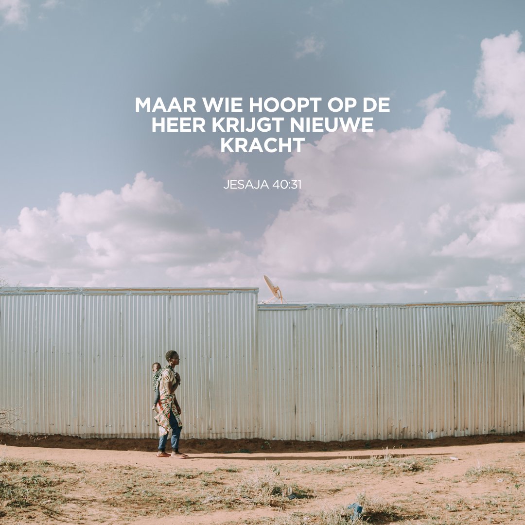 💙 "Maar wie hoopt op de HEER krijgt nieuwe kracht:
hij slaat zijn vleugels uit als een adelaar,
hij loopt, maar wordt niet moe,
hij rent, maar raakt niet uitgeput."
(Jesaja 40:31)

📷 Kenia

#bijbelvers #inspiratie