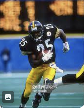 EXCLUSIVE: Former #Steelers RB Fred McAfee
'I played for 16 years - which is very uncommon. I experienced more than most players have. I scored my last touchdown when I was 38 and six months years old - I'm still the oldest running backs to score a rushing touchdown.'