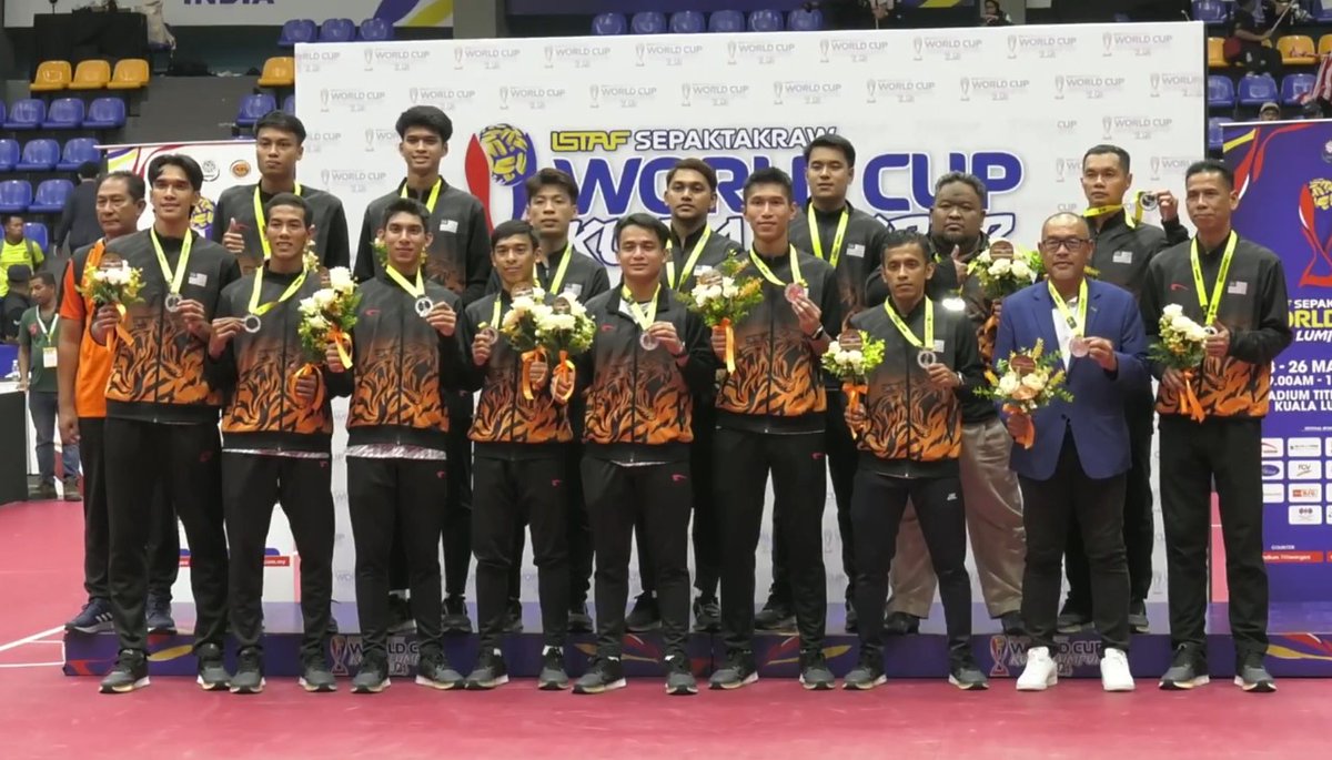 🔹 SEPAK TAKRAW | Congratulations to host Malaysia 🇲🇾 for winning 🥈 silver medal in the Men's Team Regu (Premier) at the ISTAF Sepaktakraw World Cup Kuala Lumpur 2024!