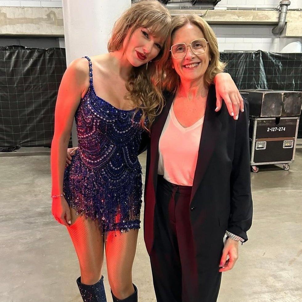 📷| Taylor Swift with Universal Music Portugal CEO after yesterday's show