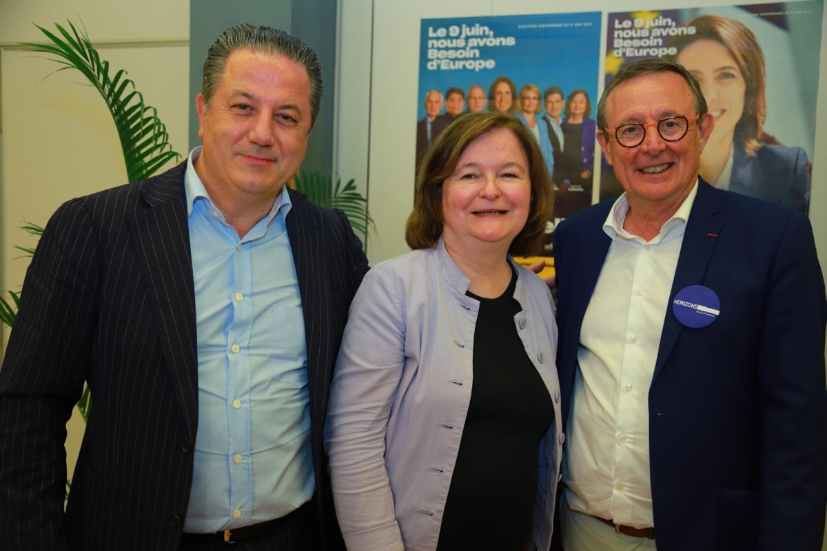 Le Mouvement Arménien a été invité a participé à une rencontre avec la députée européenne Nathalie Loiseau, à Aix-en-Provence: Le Mouvement Arménien a été invité a participé à une rencontre avec la députée européenne Nathalie Loiseau, à… dlvr.it/T7Q7vM #armenie