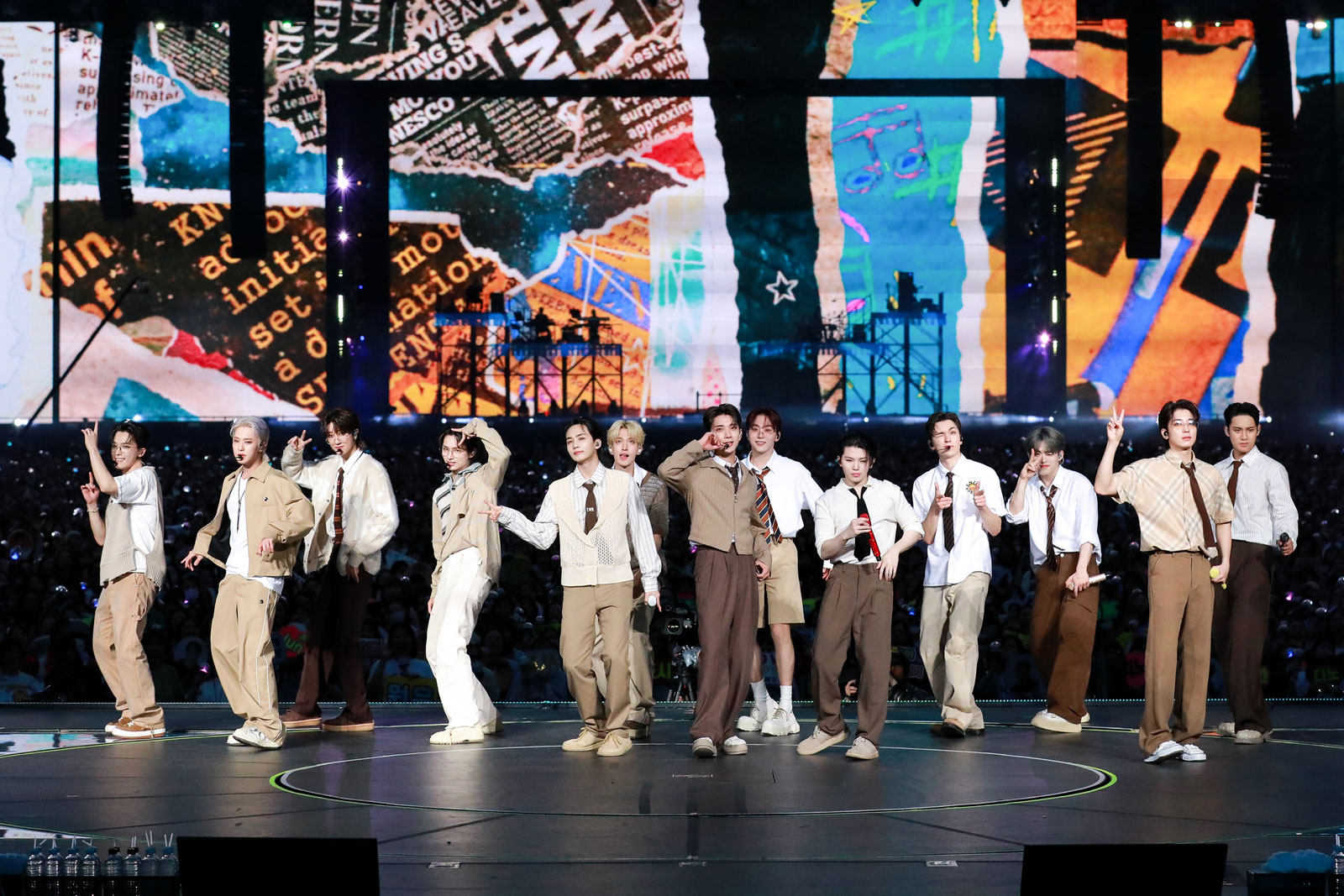SEVENTEEN 日産スタジアム 会場限定 セット SEVENTEEN TOUR 'FOLLOW' AGAIN TO JAPAN」日産スタジアム公演の