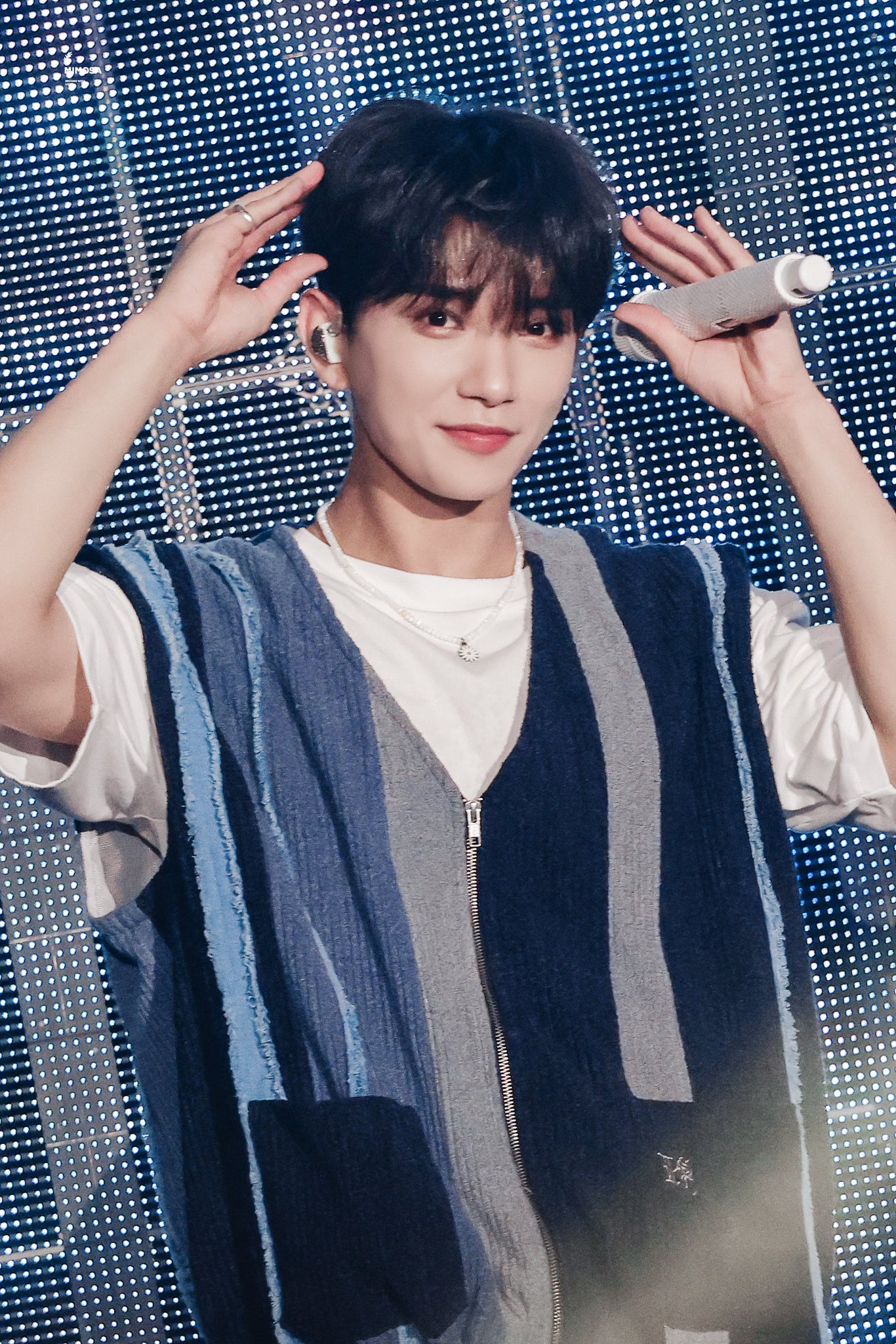 GOgLcj5bIAAHaZI.jpg:large