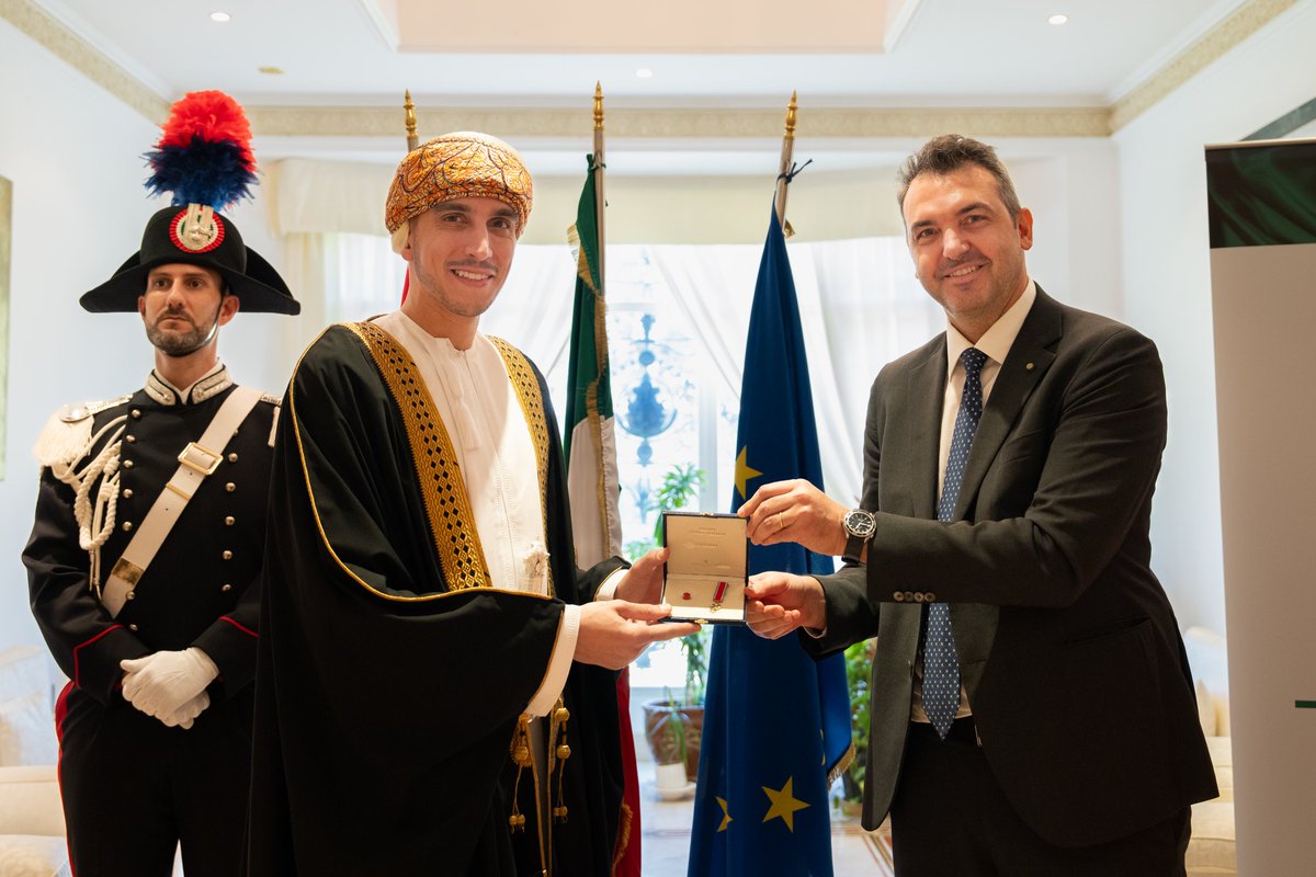 ItalyinOman tweet media