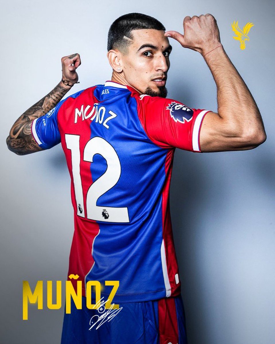 Many happy returns to Daniel Muñoz who turns 28 today. 🥳 That was €8m very well spent… 😮‍💨 #CPFC