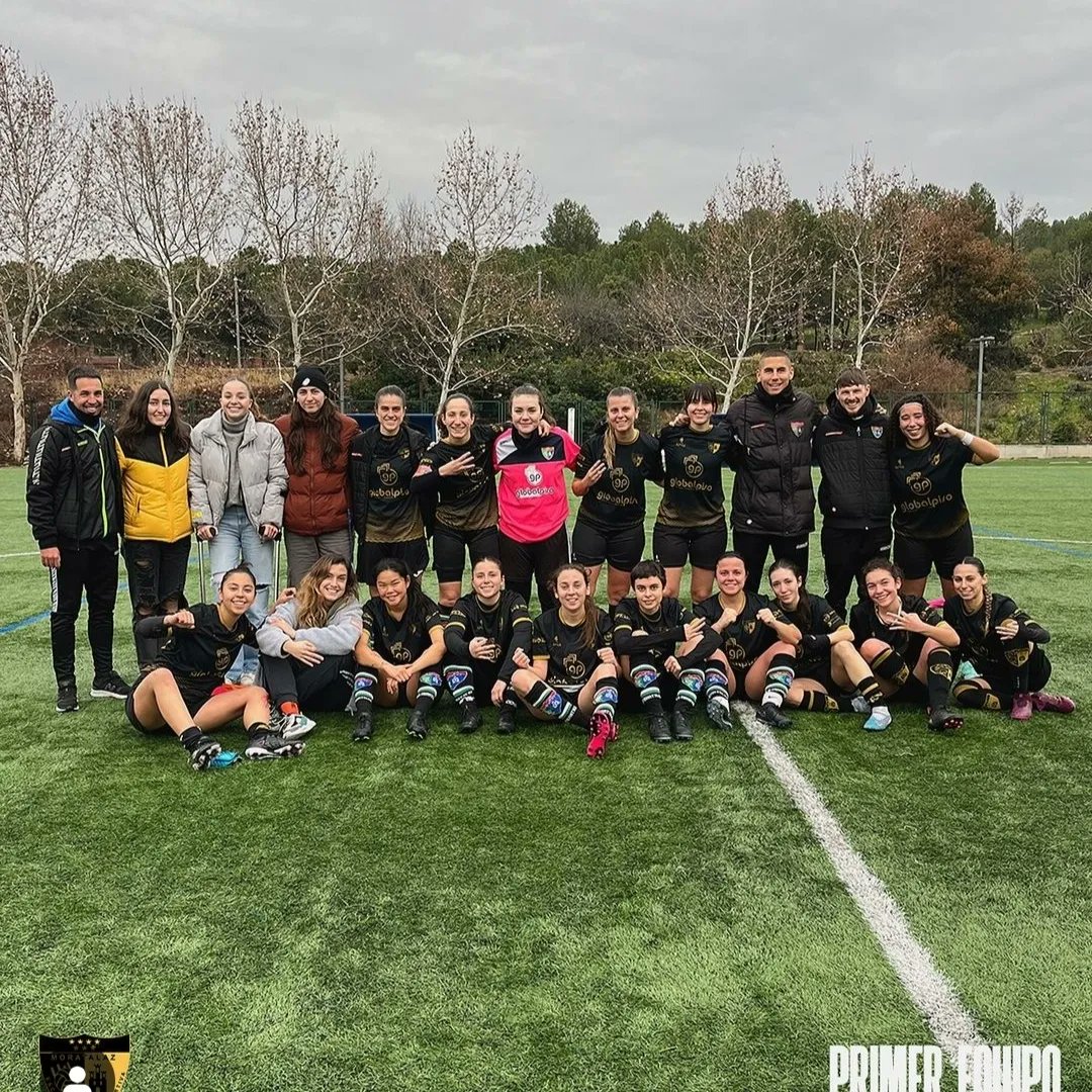 jakebrown853's tweet photo. Women's football is where my coaching spark was ignited and I was given opportunities and incredible support in the environment, it changed my life. I'm grateful to have worked with this team full of wonderful characters. @edmoratalaz https://t.co/dSIyG73vv9