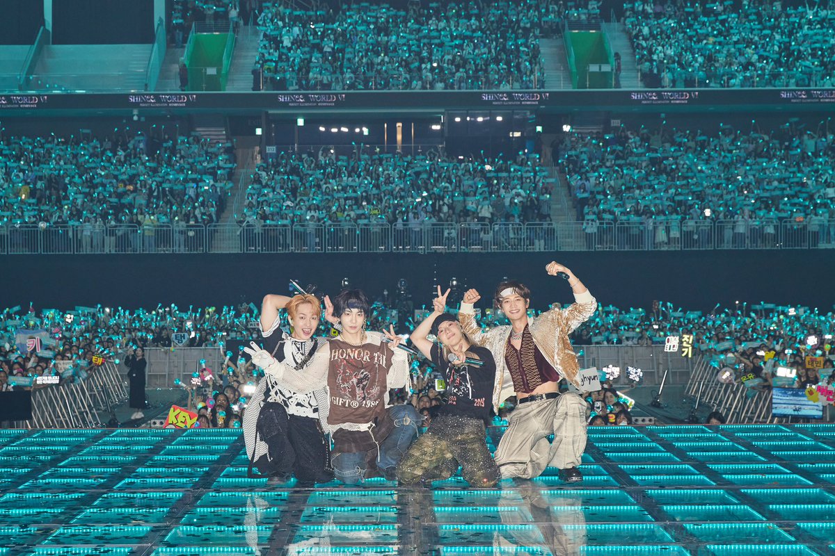 SHINee's tweet photo. 🩵Day3 with SHINee WORLD🩵

SHINee WORLD Ⅵ [PERFECT ILLUMINATION : SHINee’S BACK]

#SHINee #샤이니
#SHINeeWORLD_VI
#PERFECT_ILLUMINATION_SHINeeS_BACK
#퍼펙트_일루미네이션_샤이니즈백 https://t.co/ndbfn4apoi