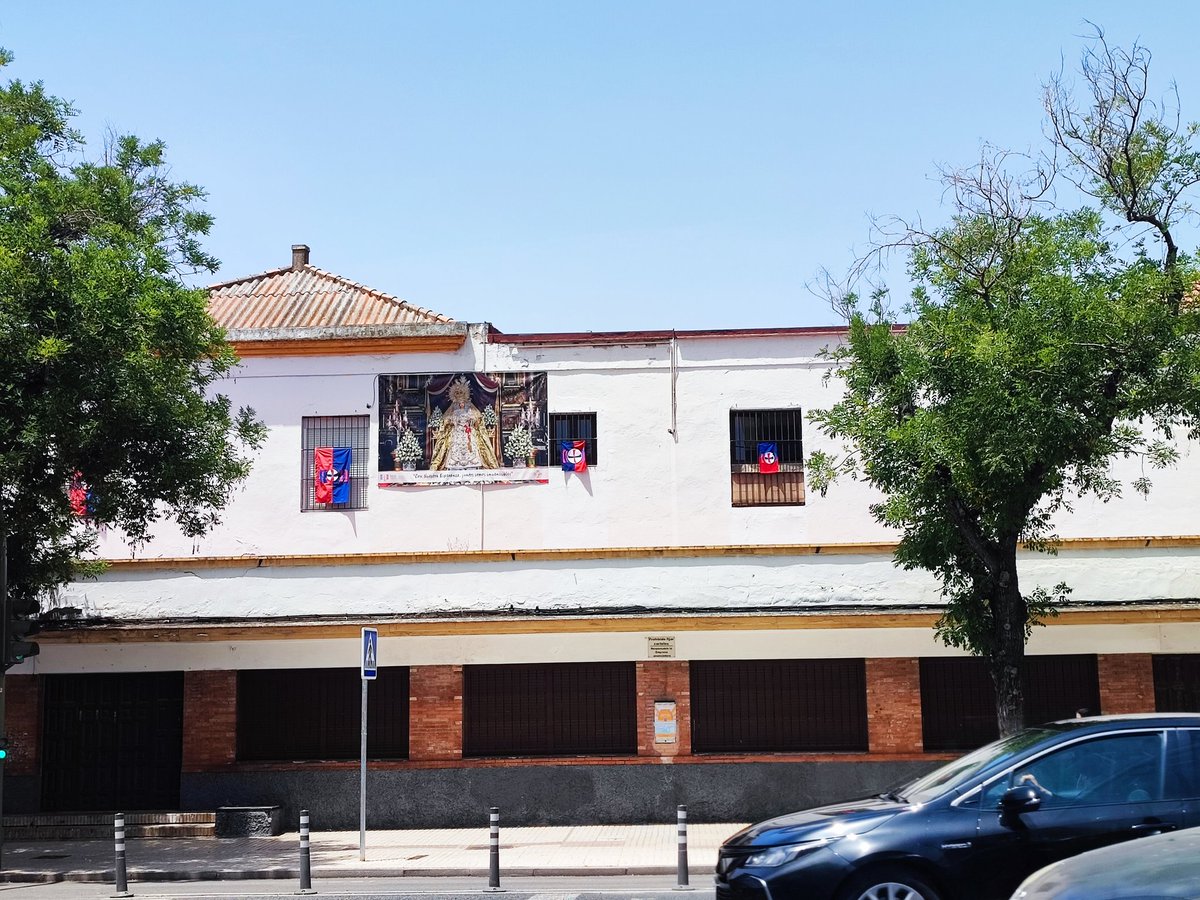 pavelsfc1978's tweet photo. Mi cole...🥹😍❤️💙❤️💙 #Trinitarias #30añosatrás https://t.co/m7YURLCsbC