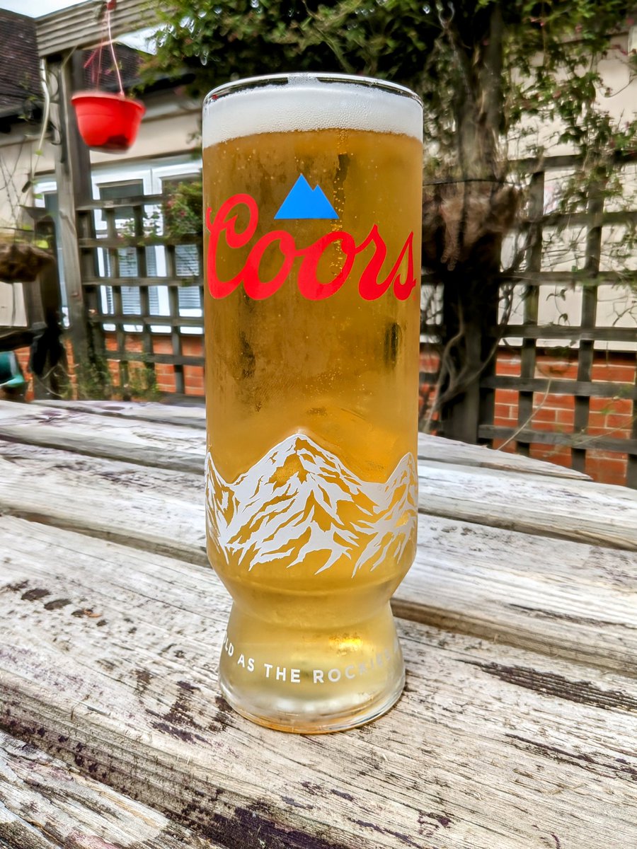 Village Fayre/Social Club pint