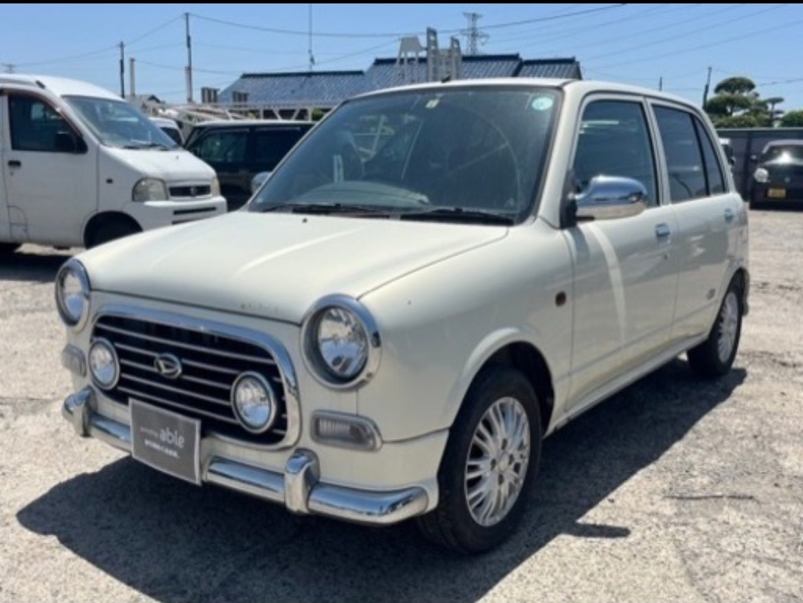 ミラジーノ可愛すぎる。欲しい。
でもハリアー広いし長距離運転楽やからハリアー売ってまでは、、😂
足車かセカンドカーにはめちゃくちゃ良いなぁ〜