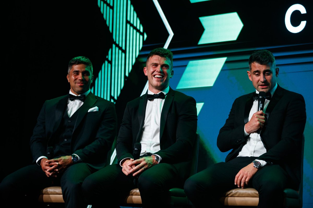 We had some great chats last night including the progress of the women’s game in the province along with three of our departing players and their time at Connacht Rugby 🟢🦅 #ConnachtRugbyAwards | @GlobalEOR | 📸 @Inphosports