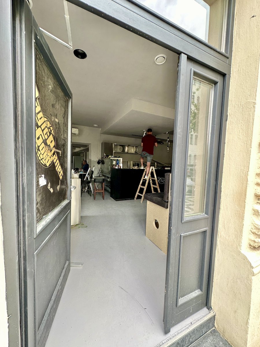 Czech Please tweet media