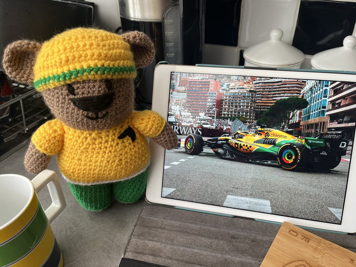 I’ve had a few enquiries about the Senna Bear🧸💚💛🇧🇷 If you think you might be interested in this little guy, then just drop me a DM📥🚦🏎️💨🏁 #craftynat83 #mclaren #monacogp #senna30 #sennasempre #mcl38 #f1 #mclarenherobear #fanslikenoother🧡 #believeinmclaren #whateverittakes