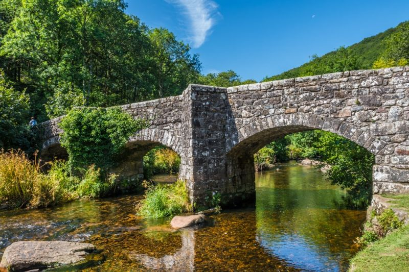 English countryside 🤝 Picturesque bridges