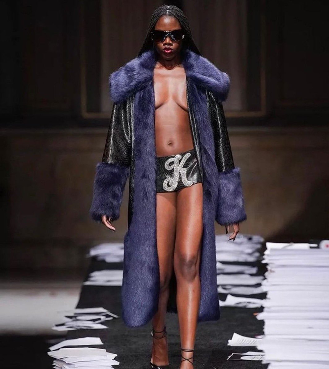 olucoki's tweet image. This is the daughter of the First Lady of Nigeria