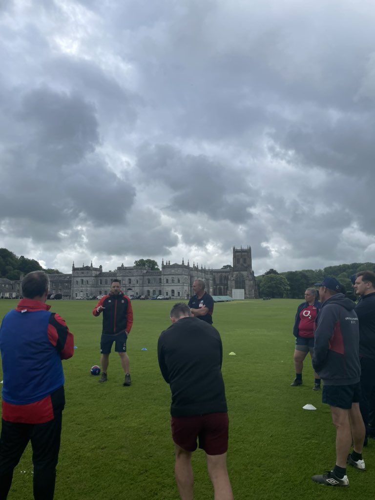 Day 2 of the #ERCoachingAward @MiltonAbbey candidates enjoying the opportunity to explore #GameZone #SkillZone activity #RugbySafe #CoachingFamily