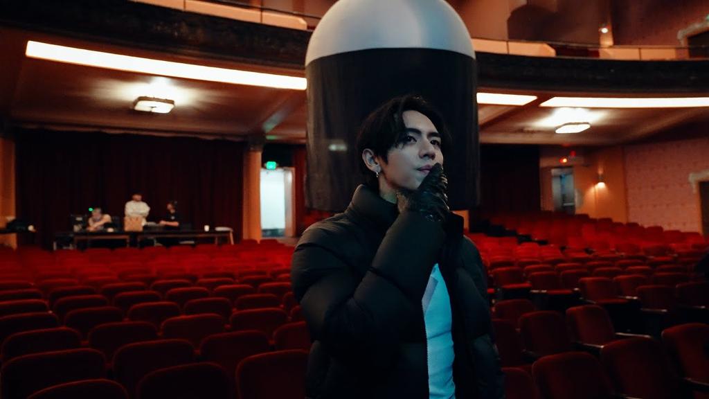 Patroli dulu disini...

🦬