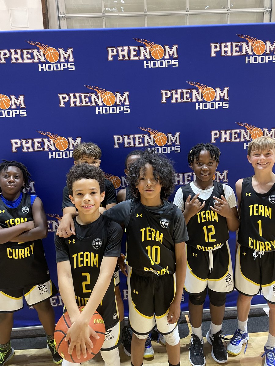 Phenom_Exposure tweet media