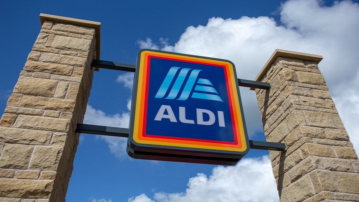 Store Cleaner vacancy with Aldi in Bognor Regis! £12 per hour 

ow.ly/UpzY50RScKY

#BognorJobs #WestSussexJobs #CleaningJobs #RetailJobs

@AldiUK