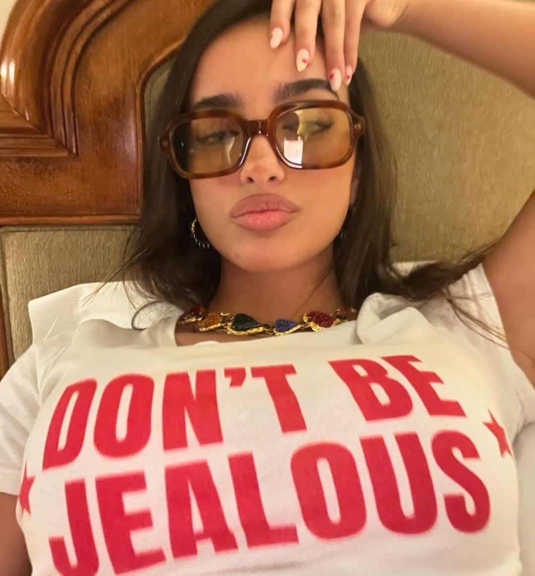 َ (@cemaunt) on Twitter photo 