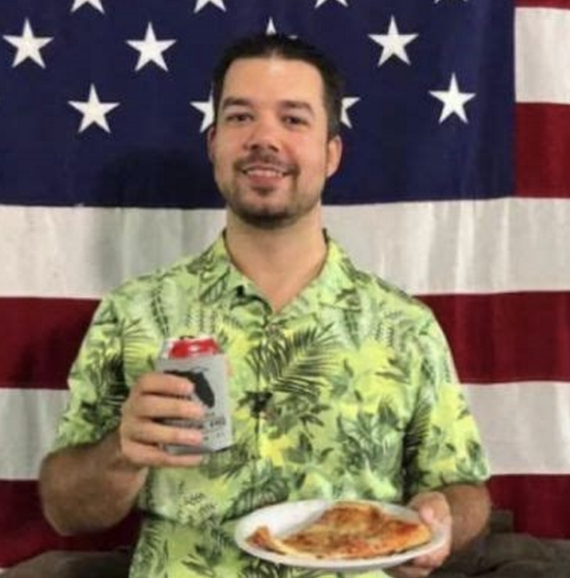 pete_rizzo_'s tweet photo. Why Laszlo Hanyecz Is A #Bitcoin Legend

Spent ~40,000 $BTC on pizza
Member of Satoshi's OG dev team

A thread.