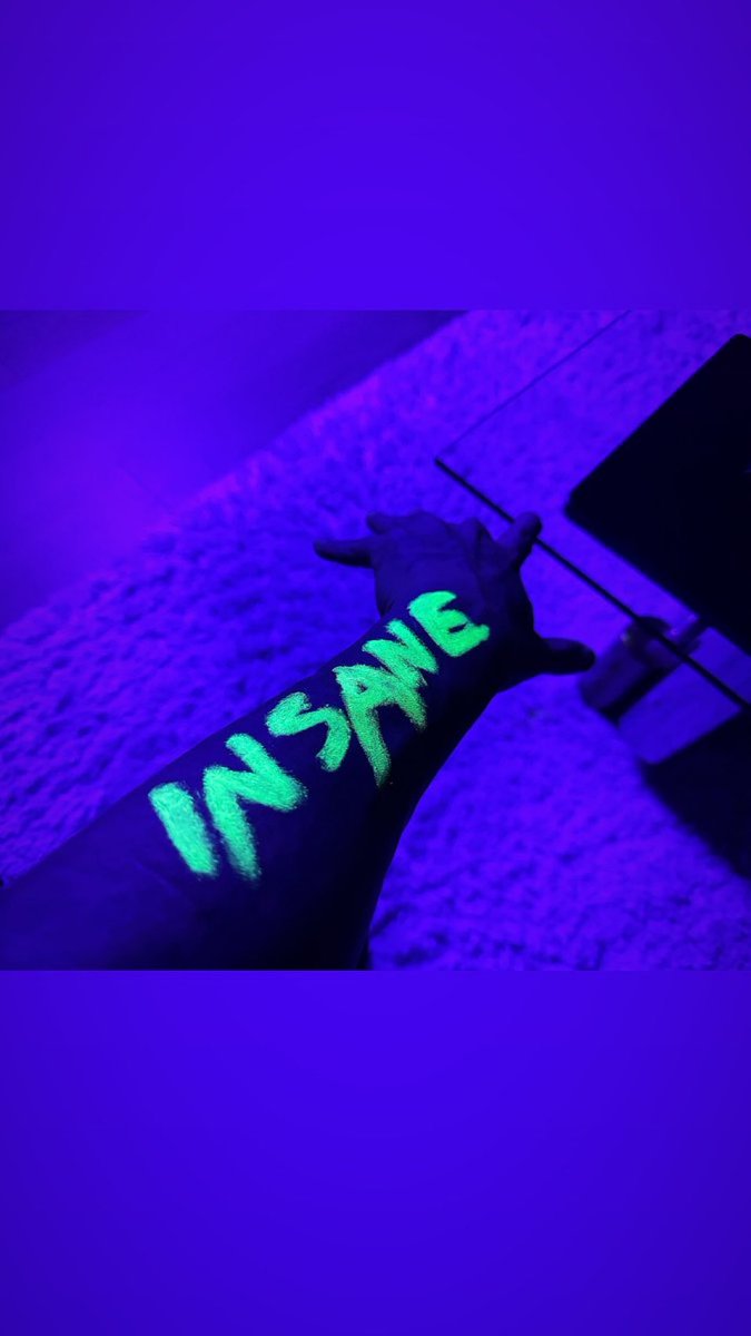 Dawn Hҽɠҽɱσɳҽ (@calmdawnn) on Twitter photo 