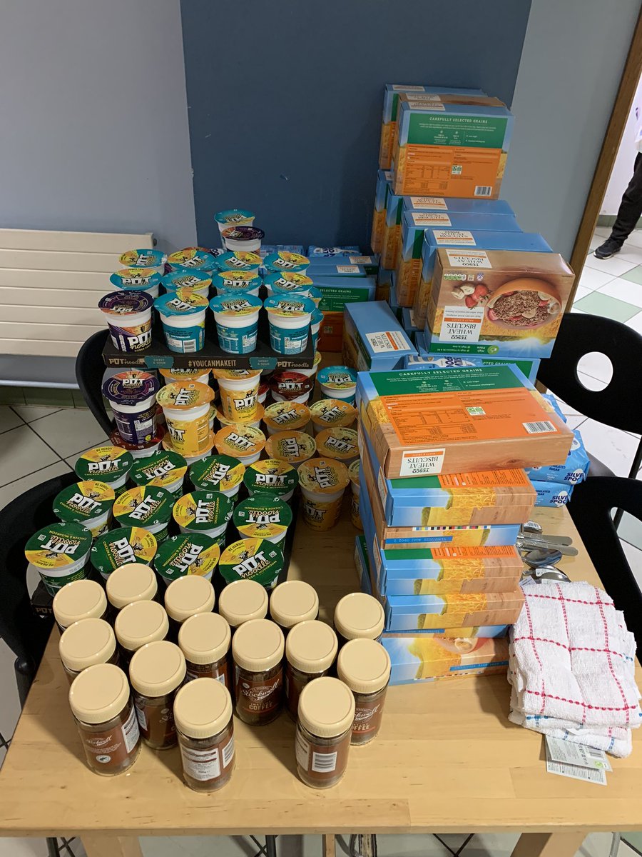 archerproject's tweet photo. We’re very lucky to have amazing supporters! This recent #donation from @homesbyhoneyUK absolutely made our day 🙌

We’ve been 🥣 cerea-sly 🥣 low on a certain breakfast favourite at #ArcherProject, but this unexpected delivery turned things around – thank you so much 💛 https://t.co/4Y5n9KXIy9