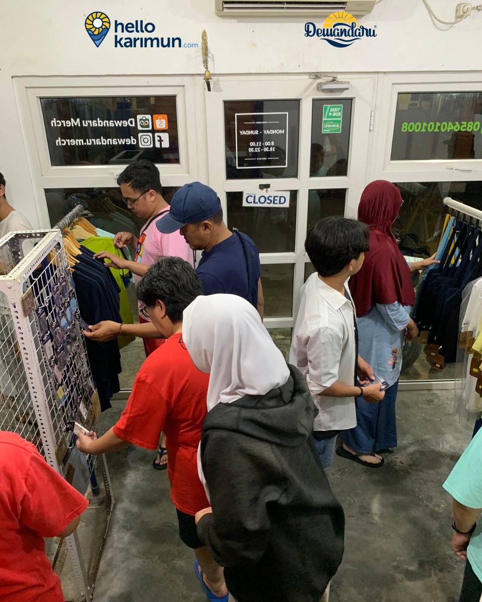 Terima kasih long weekend holic.

Rame sama rame banget. 👋🏻🤿🛍️
_
#Dewandaru
#OlehOleh
#Karimunjawa
#HelloKarimun
#MampirDewandaru