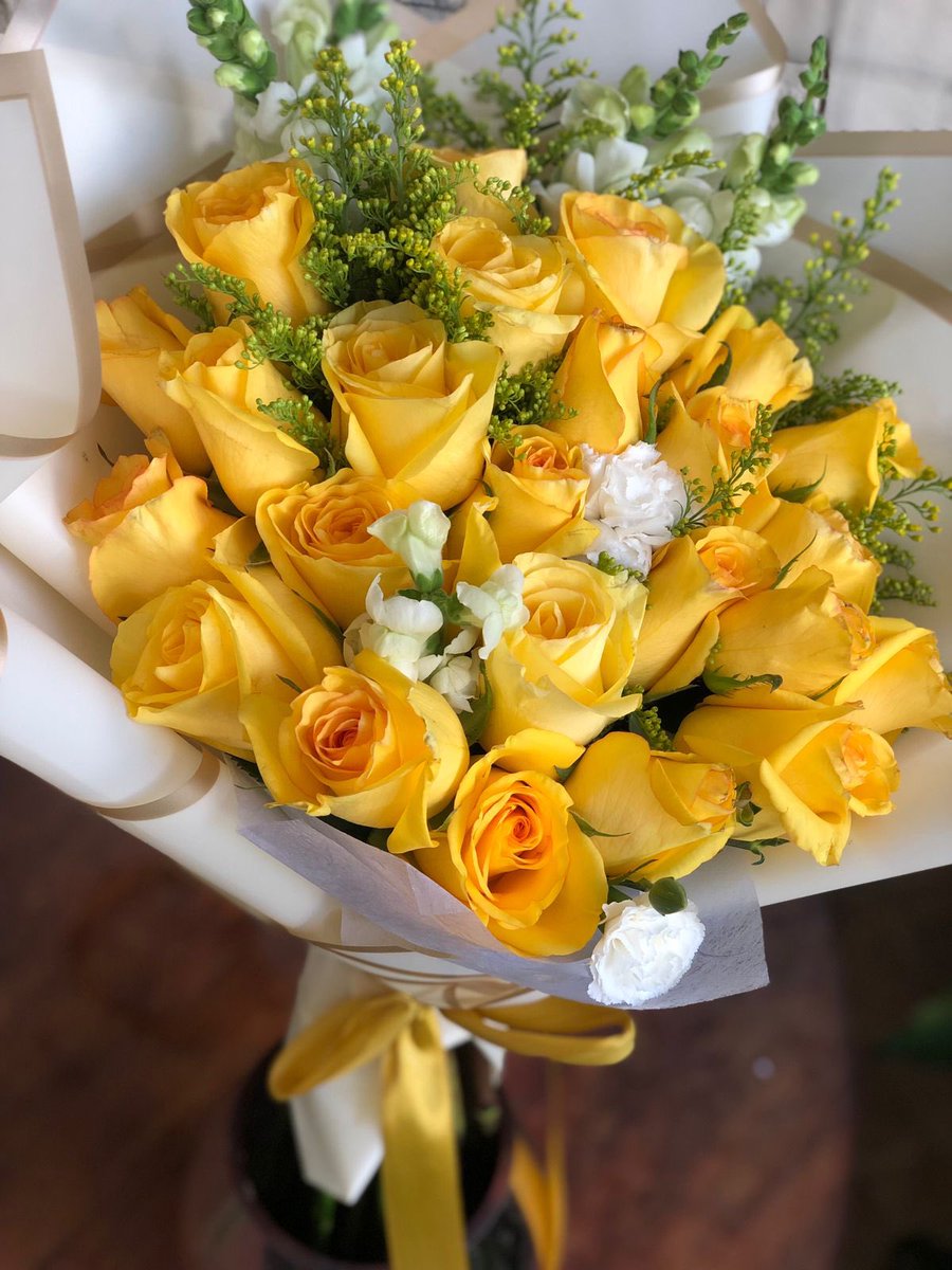 Hoy, existen motivos especiales para girarles un mensaje a todas las madres dominicanas, ya que, estamos celebrando el gran Día de Las Madres.

¡¡Muchas Felicidades para ti madre querida!!