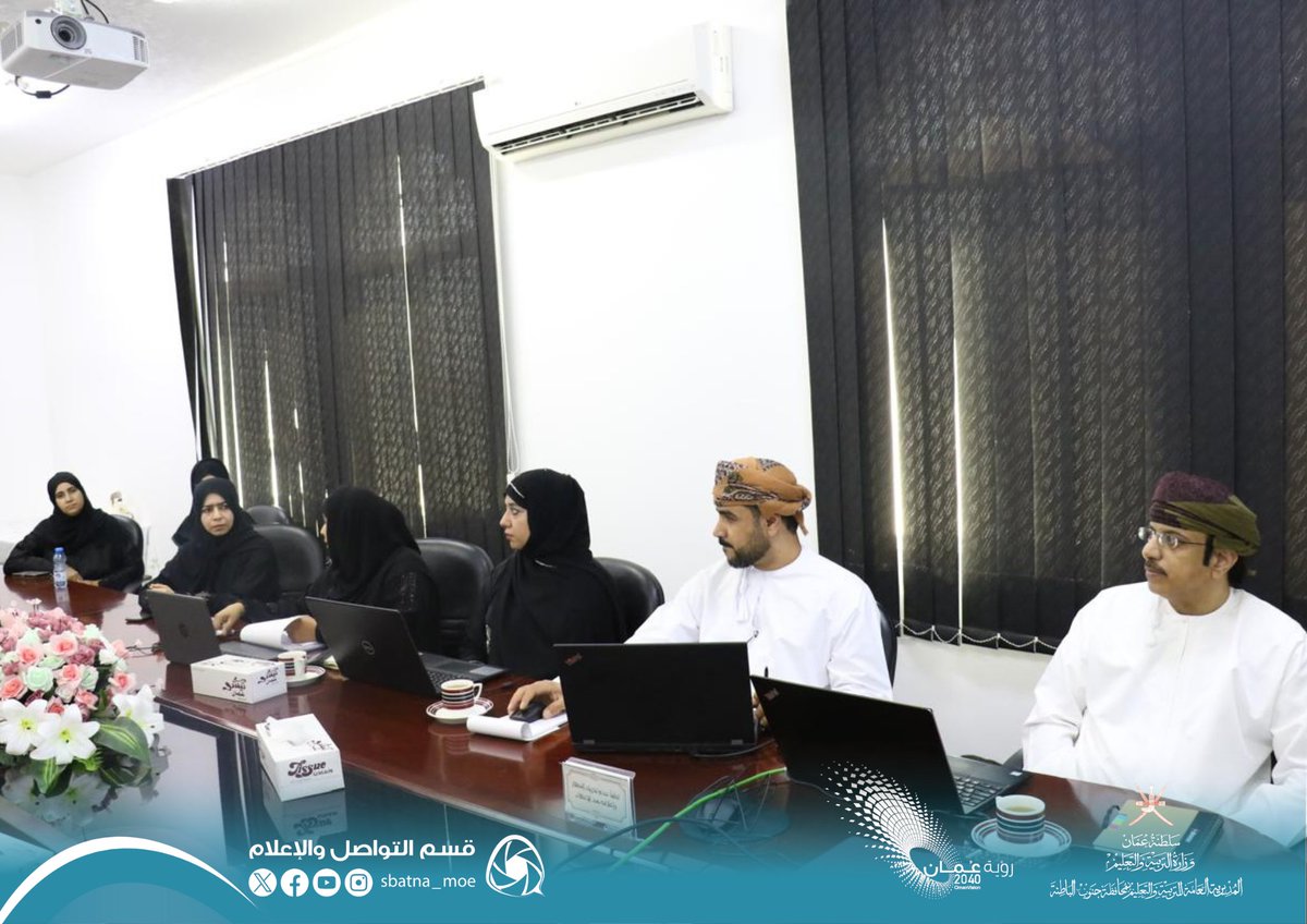 EduGovSbt's tweet photo. فريق من دائرة نظم المعلومات بالمديرية العامة لتقنية المعلومات يزور تعليمية المحافظة ويلتقي بموطفي دائرة تقنية المعلومات  حيث تم استعراض المستجدات التقنية والأنظمة الحديثة ومسارات التحول الرقمي ومناقشة التحديات التي واجهت المحافظة في تطبيق التعليم عن بعد. https://t.co/lTmpIGw8hx