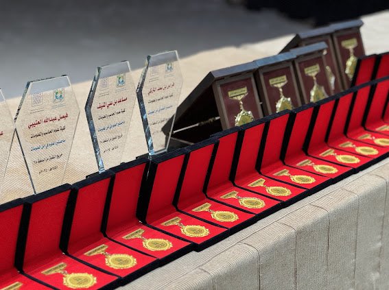 احتفلت كلية علوم الحاسب والمعلومات بـ #جامعة_الإمام اليوم الأحد ١٨ من ذو القعدة ١٤٤٥هـ  بتخريج طلابها ضمن خريجي الدفعة ٦٨ لجامعة الإمام محمد بن سعود الإسلامية ، متمنين لهم التوفيق في حياتهم المهنية  #حفل_تخرج_الدفعة_٦٨