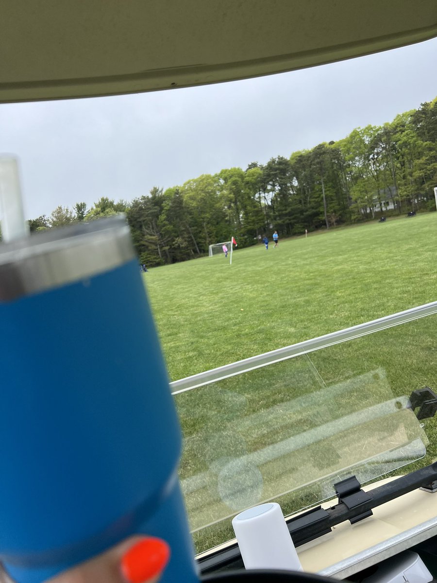CantonBulldogAT's tweet photo. Day 2- enjoying my @threefinscoffee while a little brother tests his echo by yelling echo #MDW #soccer #capelife @ATCoffeeCrew https://t.co/Cc2khs0Eao
