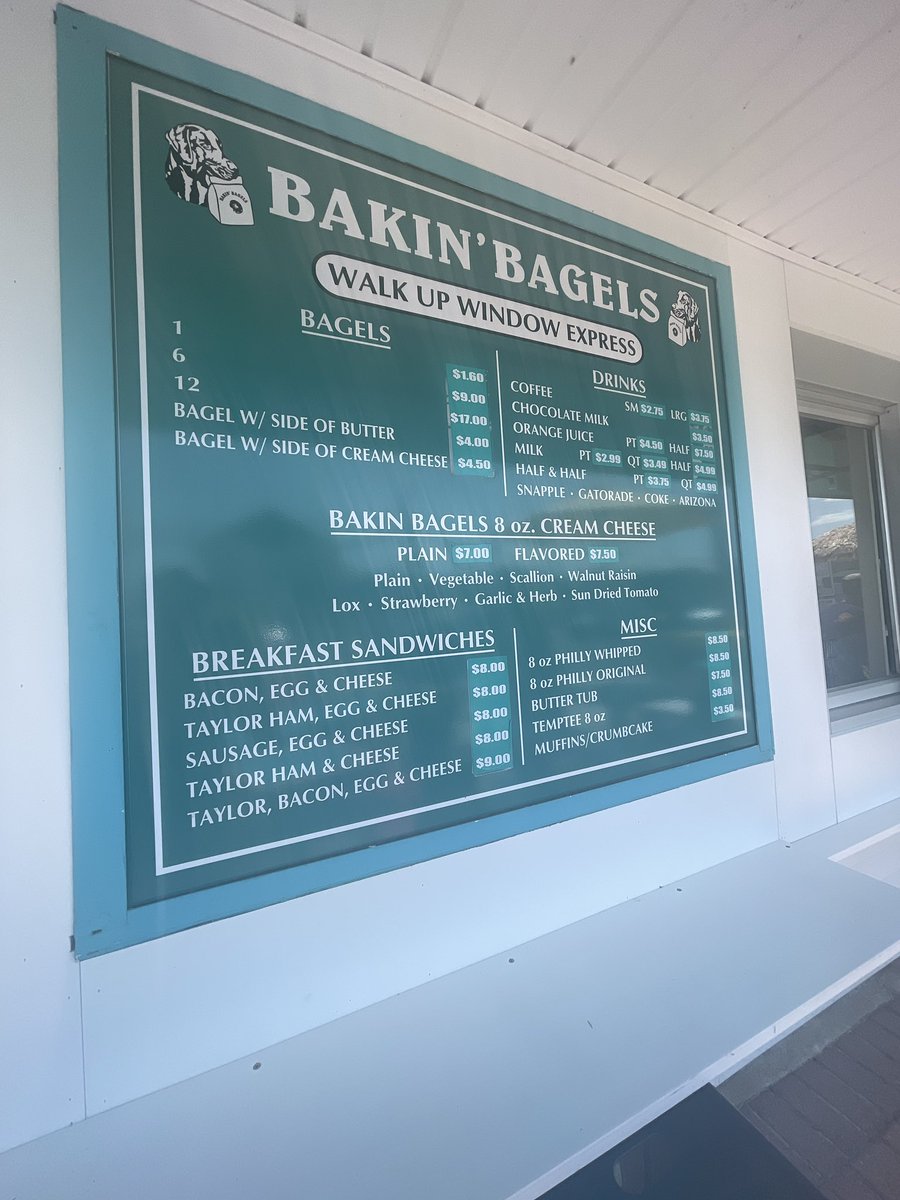 GreenyRU's tweet photo. For the Team Taylor Ham crew. @NJGov @RUAthletics @R_Fund @RCourtClub @CagersRu

📍Bakin Bagels - Seaside Heights, NJ

Serving ⤵️
Taylor Ham, Egg &amp; Cheese
Taylor Ham &amp; Cheese
Taylor Ham, Bacon, Egg &amp; Cheese
Taylor Ham Cubes

Can’t say it’s just a North Jersey thing! #TeamTH #GoRU https://t.co/I6QaFr5IZI