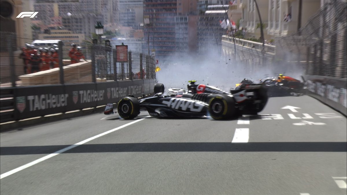 F1's tweet photo. More angles on the crash at the start 💥

A huge coming together but thankfully all drivers - Checo, K-Mag and Hulk - are okay 👍

#F1 #MonacoGP https://t.co/vDZo5iFcAu
