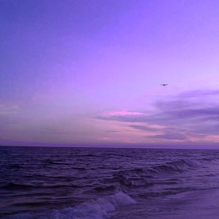 violettweets_'s tweet photo. beach sunset. https://t.co/9vhmjsdSCG