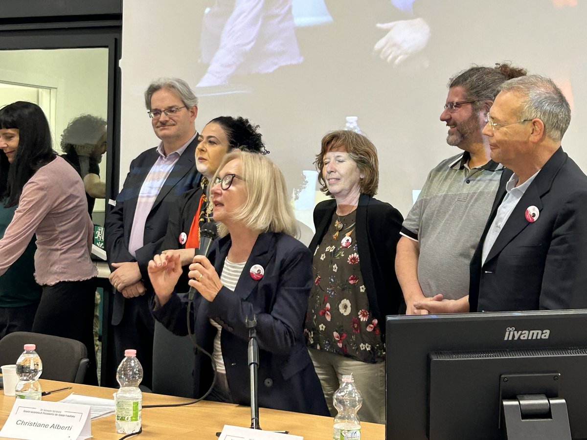 Amelia Barbui è la nuova Presidente SLPcf 2024 - 2026. 
Il nuovo Consiglio: 
Omar Battisti, Maria Bolgiani, Andrea Gravano, Adele Succetti, Monica Vacca, Sebastiano Vinci <a href="/SLP_cf/">S.L.P.</a>
Il Direttivo:
Aurora Mastroleo, Segreteria 
Alfonso Leo, Tesoriere