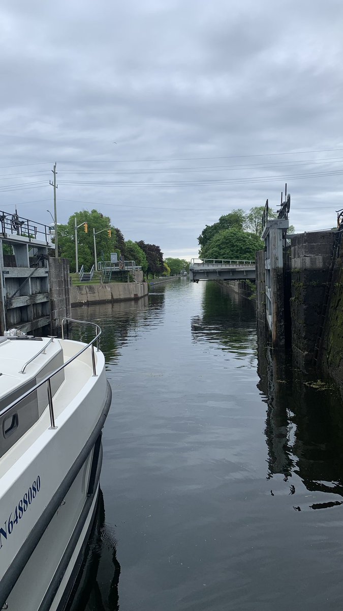 Feels like summer! A great day on the beautiful and historic @RideauCanalNHS with @LeBoatVacations #LoveLeBoat #DiscoverON