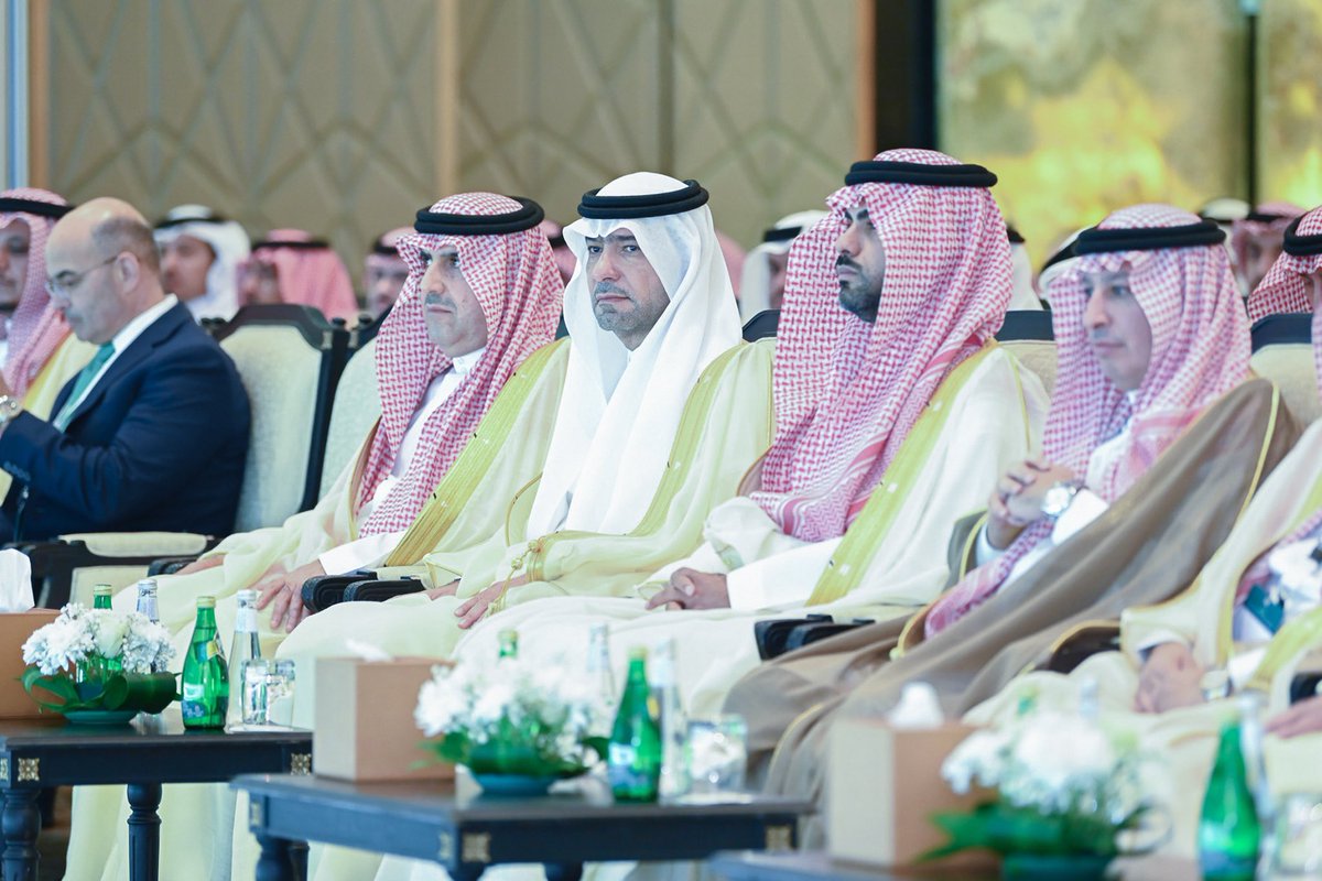 majedhogail's tweet photo. بمناسبة الشهر العالمي للتوعية بالمراجعة الداخلية أطلقنا اليوم في @saudimomrah مؤتمر "دعم وتمكين إدارات المراجعة الداخلية في القطاع البلدي والإسكان، إيماناً منّا بأهمية تطبيق معايير المراجعة الداخلية في جميع قطاعاتنا بما يضمن كفاءة الأداء وتطوير العمليات الرقابية عبر تطبيق أفضل الممارسات العالمية للمراجعة الداخلية بالتعاون مع @SaudiGCA و @nazaha_gov_sa في رحلة تحقيق مستهدفاتنا الاستراتيجية.