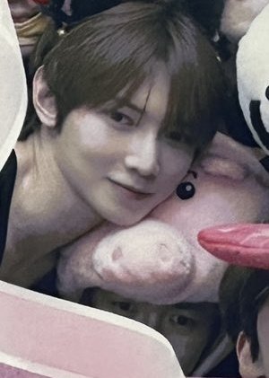 여상이 홍중이한테 포옥 기대고 있는 거 진짜 귀욥다♡♡♡