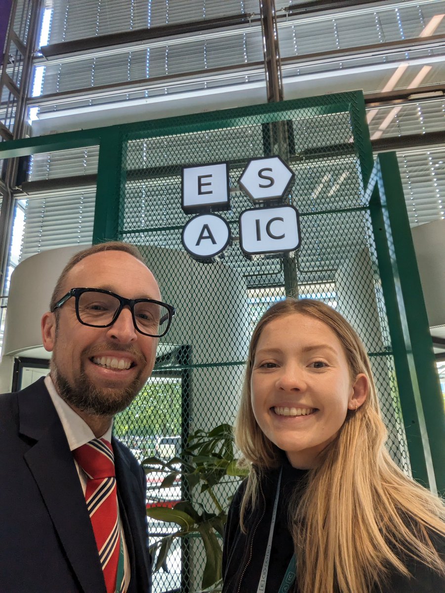 Spreading the word of sustainability improvements <a href="/DarentValleyHsp/">Dartford and Gravesham NHS Trust</a> at ESAIC. Great job <a href="/drjenphil/">Jenny Phillips</a> on a brilliant, well received presentation. Brilliant conference, lots of learning and sharing of ideas. #EA24