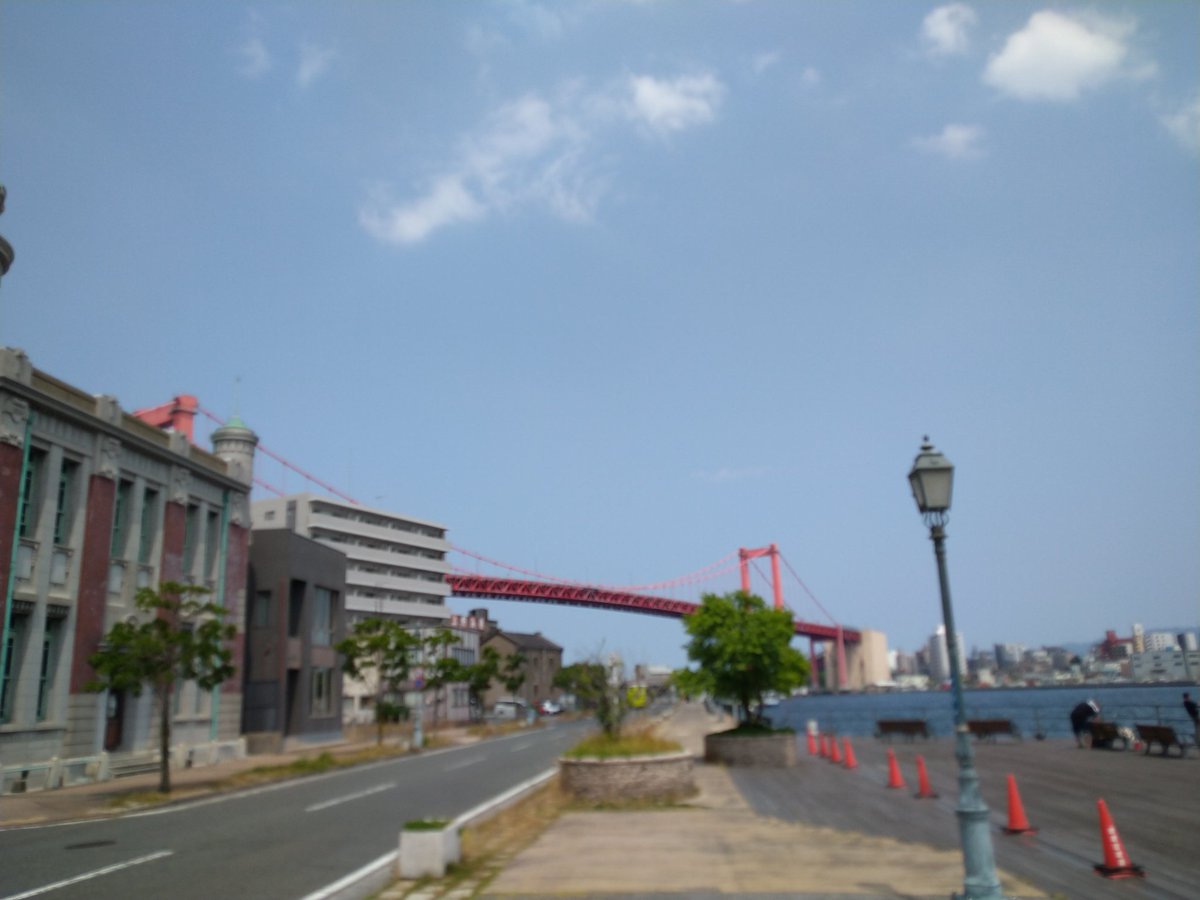 Camy_Shinobyu's tweet photo. 2年前にクリスマス期間中に
開催されるパンフレットで
知って気になり...
歌の灯火のあとに知ったけど、
北九州市八幡東区ご出身で、
何と！今日が初！のソロで開催で、
しかも若松で✨
素晴らしいコンサートだった。
笑いもいっぱい楽しかった。。。
#LeVelGirls 
#黒崎OL女子 https://t.co/S3XrytpAgj