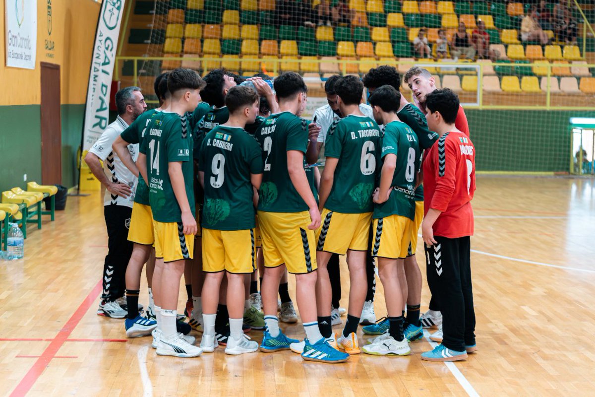 RFEBalonmano (@rfebalonmano) on Twitter photo 🔥 ¡Ya conocemos a los equipos clasificados para la Fase Final del #CDECadeteBM Masculino!
✅ <a href="/BMAnaitaBase/">BALONMANO ANAITASUNA BASE</a>
✅ <a href="/FCBhandbol/">Barça Handbol</a>
✅ <a href="/AmenabarZarautz/">Amenabar Zarautz</a>
✅ <a href="/dominicosbm/">Balonmano Dominicos</a>
✅ <a href="/BMGranollers/">BM Granollers</a>
✅ @bmpMarianistas
✅ <a href="/ClubCisneBalonm/">Club Cisne Balonmano</a>
✅ <a href="/balonmanogaldar/">Balonmano Desatascos Jumbo Gáldar</a>
#FollowTheFuture 🔥 ¡Ya conocemos a los equipos clasificados para la Fase Final del #CDECadeteBM Masculino!
✅ <a href="/BMAnaitaBase/">BALONMANO ANAITASUNA BASE</a>
✅ <a href="/FCBhandbol/">Barça Handbol</a>
✅ <a href="/AmenabarZarautz/">Amenabar Zarautz</a>
✅ <a href="/dominicosbm/">Balonmano Dominicos</a>
✅ <a href="/BMGranollers/">BM Granollers</a>
✅ @bmpMarianistas
✅ <a href="/ClubCisneBalonm/">Club Cisne Balonmano</a>
✅ <a href="/balonmanogaldar/">Balonmano Desatascos Jumbo Gáldar</a>
#FollowTheFuture