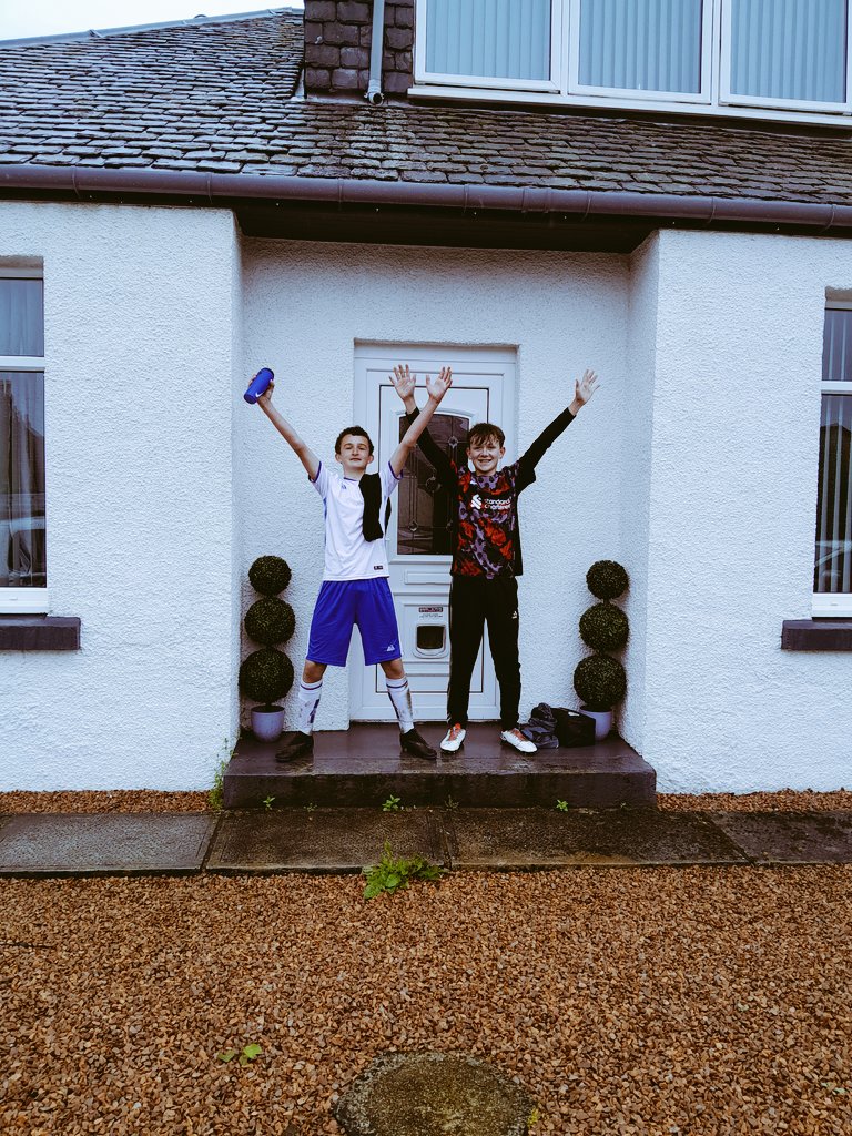 Hayden and Dalaigh over the moon after beating Carnoustie Panmure 6-1 in the derby today, Hayden scoring 4 goals and Dalaigh making key saves, yasss lads!!! 🧤🥅⚽️🔥💙💙