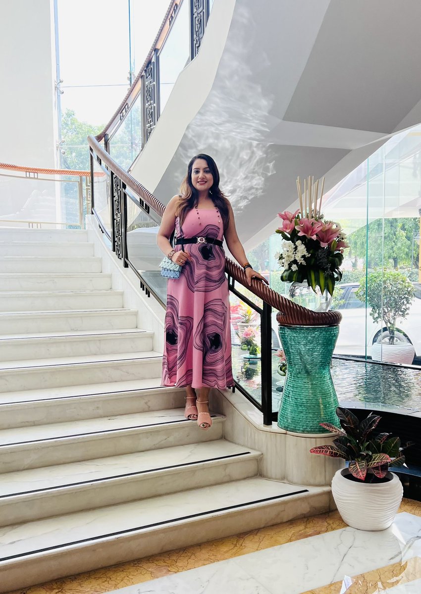 sonalgoelias's tweet photo. "The difference between winning and losing is most often not quitting."
~ Walt Disney
#LifeMovesOn 🌸 https://t.co/QA7B29VpYK