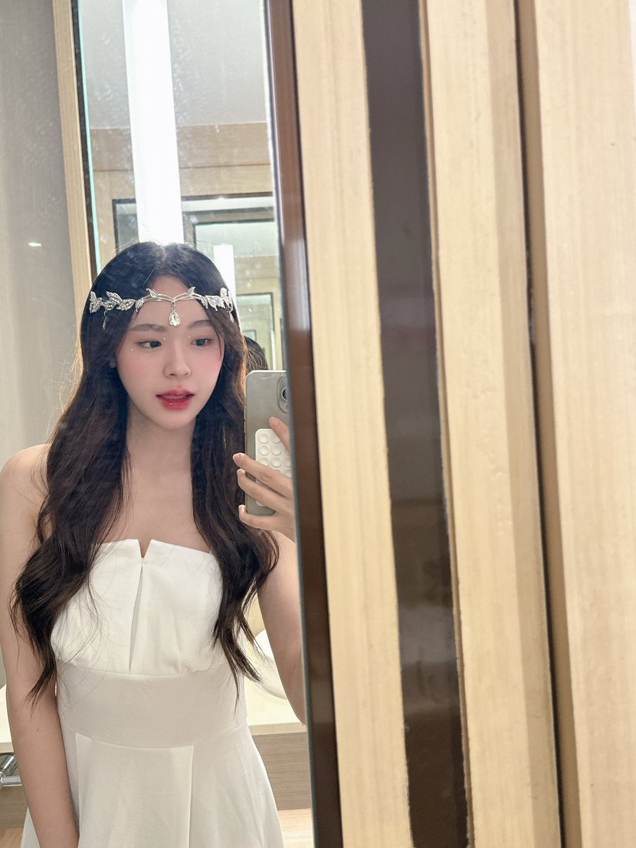 junewanwimol19's tweet photo. เทพธิดาาา🧝🏻‍♀️👼🏻🤍✨
 #GMMTVOuting2024 https://t.co/ldeJYOlqgq
