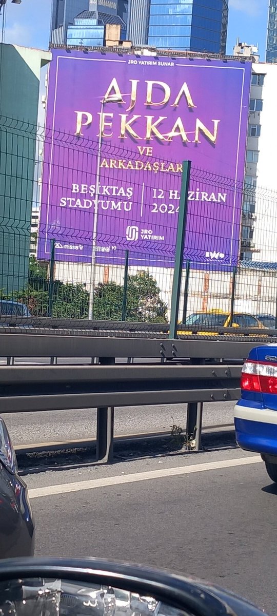 İyide onun bütün arkadaşları ya Zincirlikuyu'da ya karacaahmet'te ya da huzur evindedir