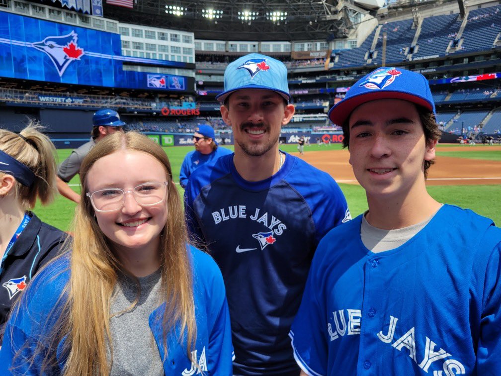 A highlight from the Crushers visit to Toronto - a pic with Cavan Biggio of the Jays!