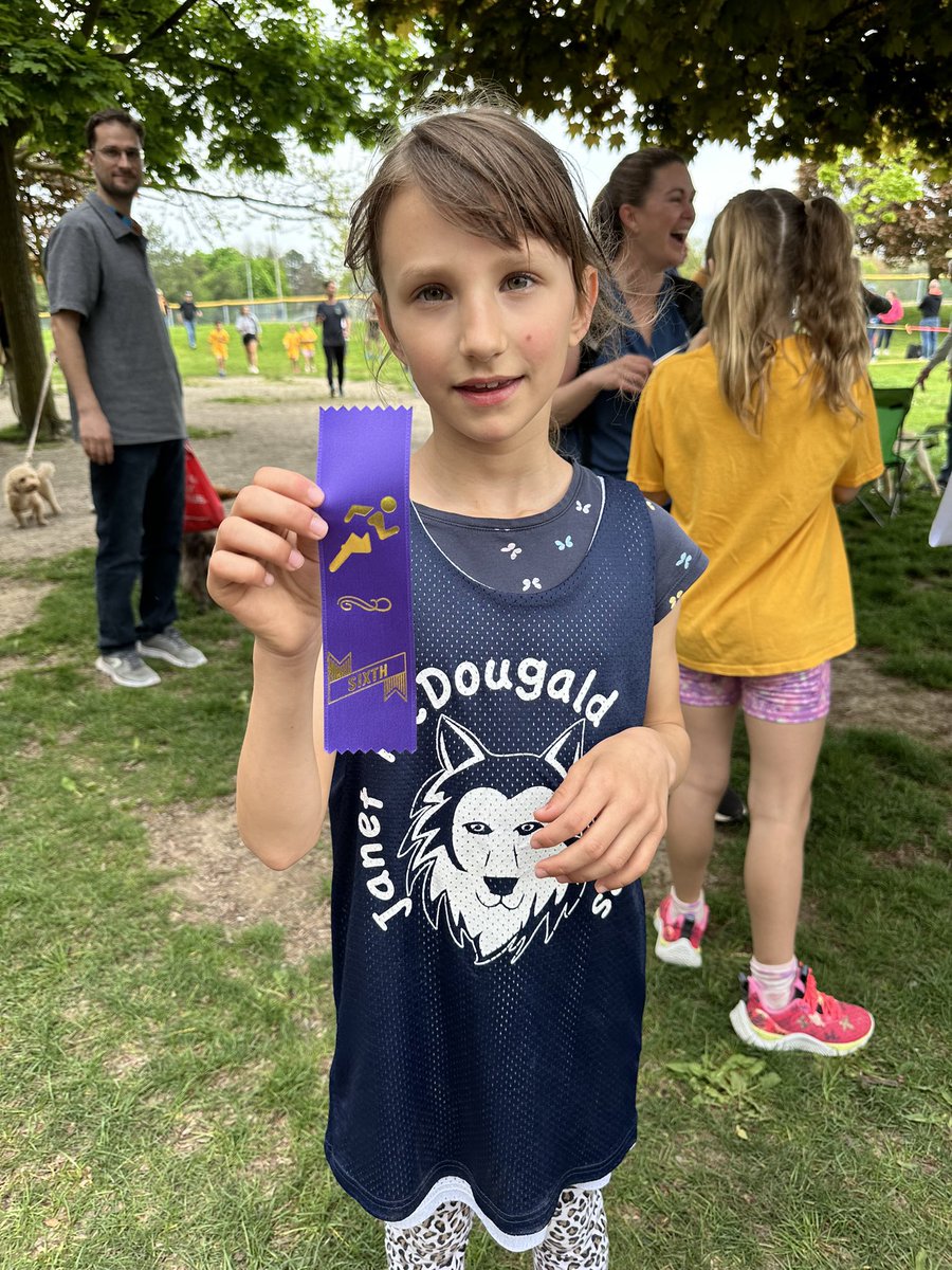 dulce_joao's tweet photo. So proud of our huskies… Cross Country Meet @jmcdougaldps https://t.co/6gFwXphSxh